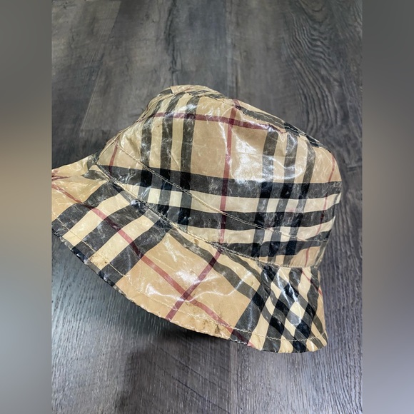 BURBERRY London House Check Bucket Rain Hat - Picture 3 of 7